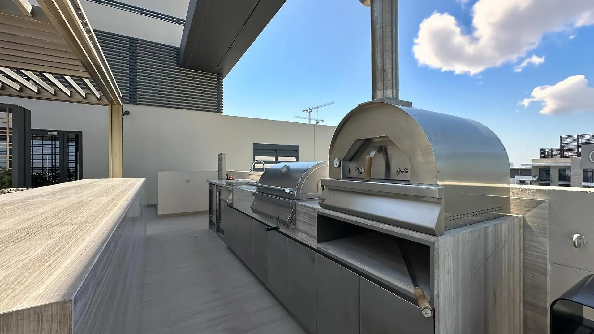 Trophy-Aesthetic Apartment W Skyline And Dubai