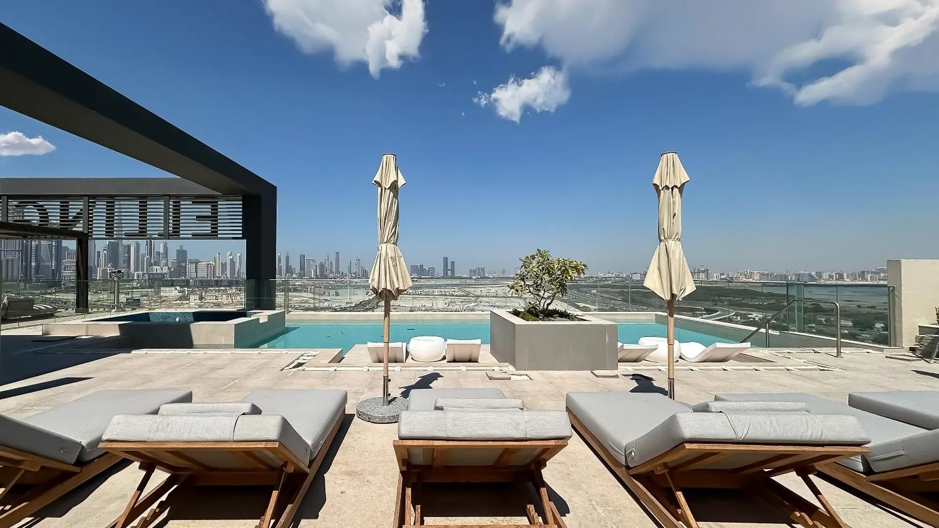 Trophy-Aesthetic Apartment W Skyline And Dubai 0*,  United Arab Emirates